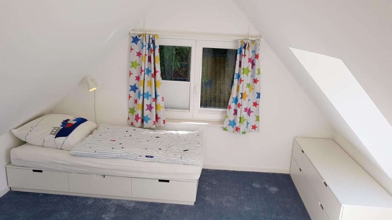 Ferienhaus An Der Nordsee - Familienfreundlich, Gut Ausgestattet & Viel Platz Butjadingen Eksteriør billede
